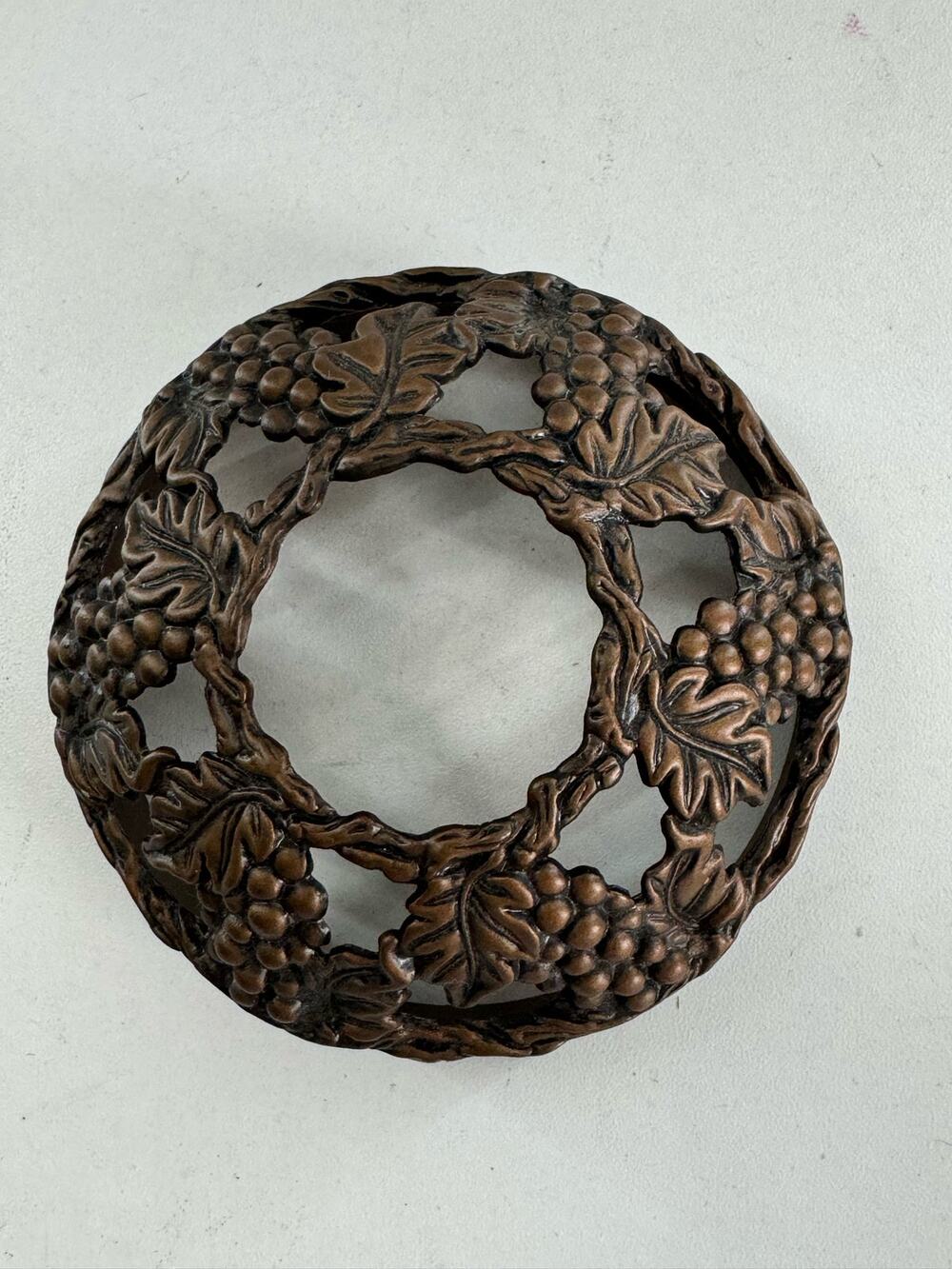 Grapevine Candle Jar Topper Yankee Candle 3 in. Copper Metal Vineyard Leaves
